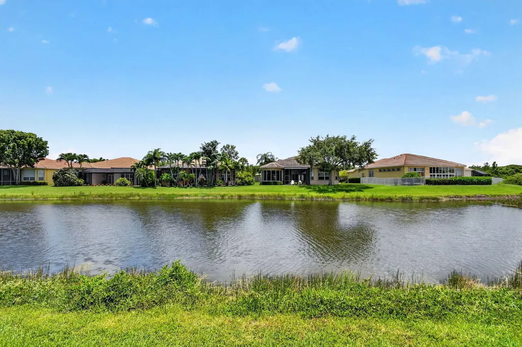 9774 Via Elegante Wellington FL 33411