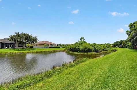 9774 Via Elegante Wellington FL 33411