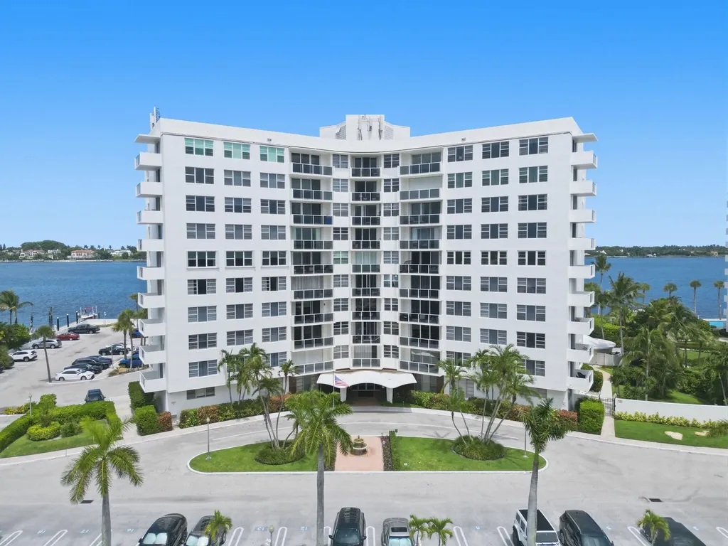2800 N Flagler Drive West Palm Beach FL 33407