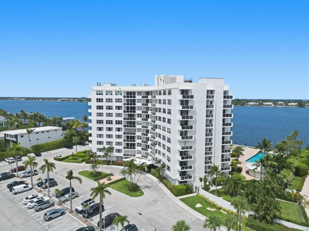 2800 N Flagler Drive West Palm Beach FL 33407