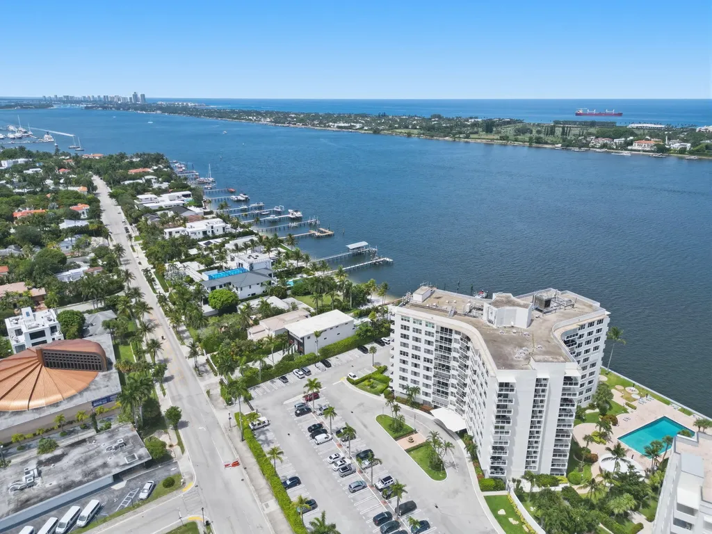 2800 N Flagler Drive West Palm Beach FL 33407