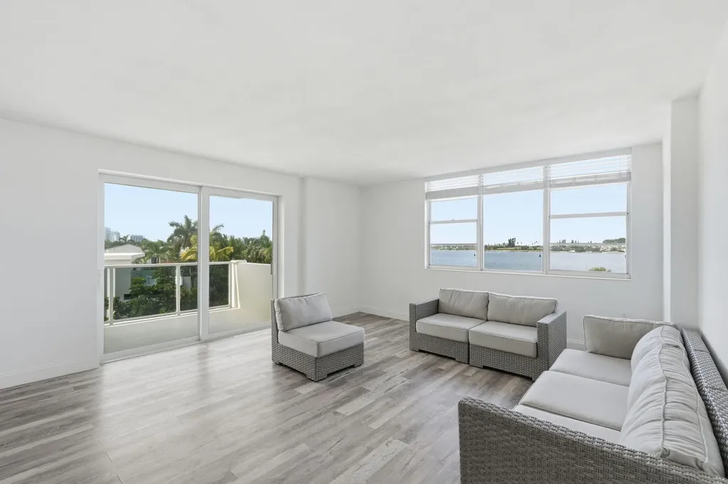 2800 N Flagler Drive West Palm Beach FL 33407