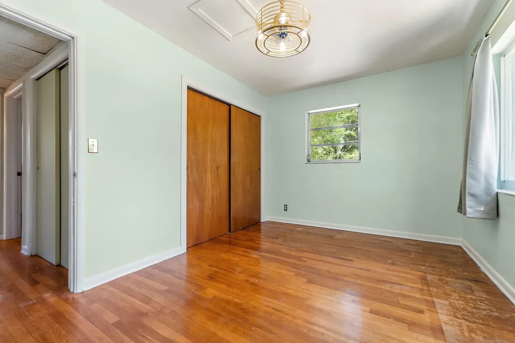 1429 Crest Drive Lake Worth FL 33461