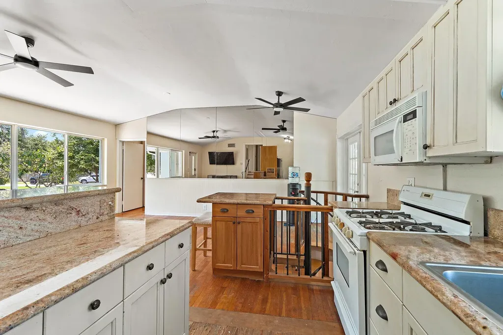1429 Crest Drive Lake Worth FL 33461