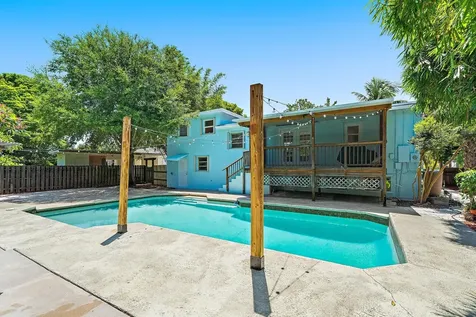 1429 Crest Drive Lake Worth FL 33461