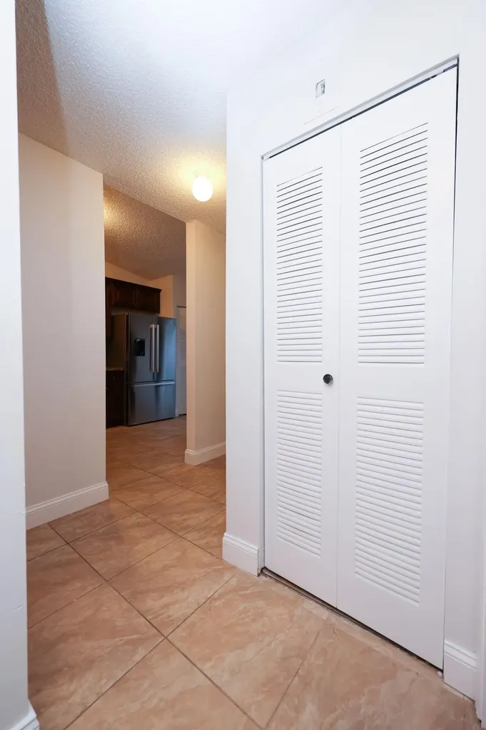 10127 E Boca Bend E Boca Raton FL 33428