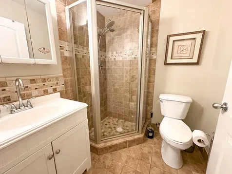 5131 W Oakland Park Boulevard Lauderdale Lakes FL 33313