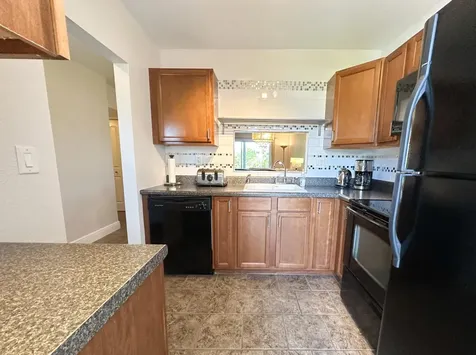 5131 W Oakland Park Boulevard Lauderdale Lakes FL 33313