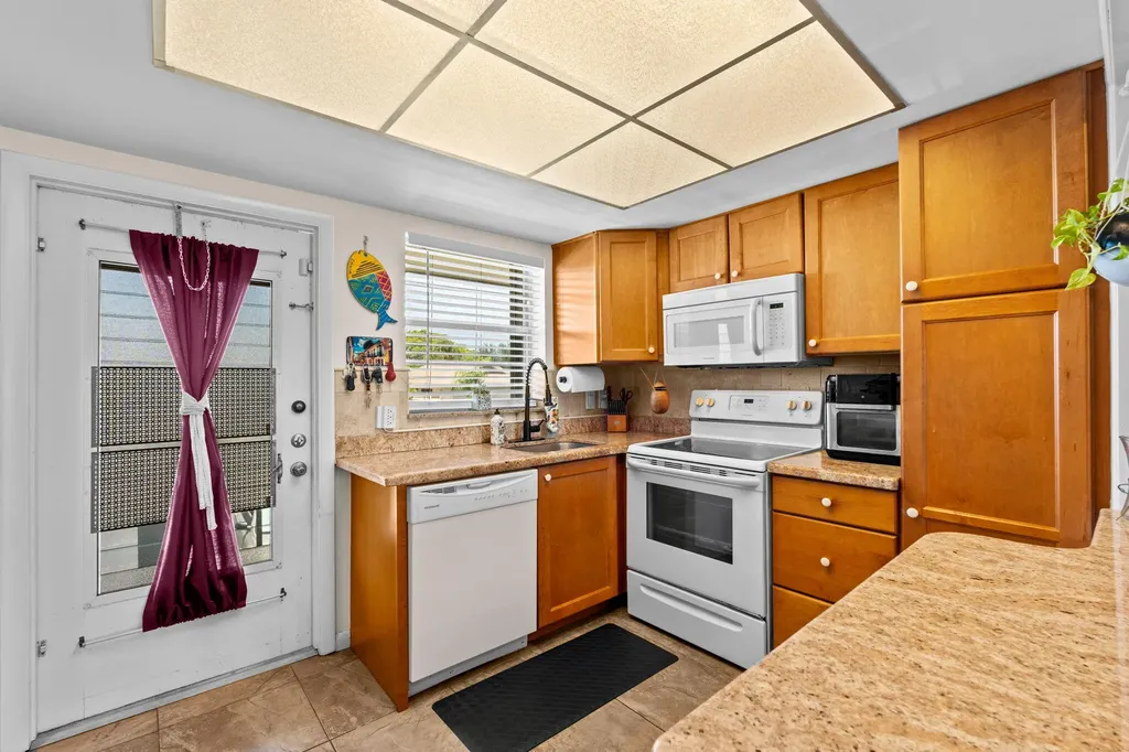 312 NE 17th Avenue Boynton Beach FL 33435