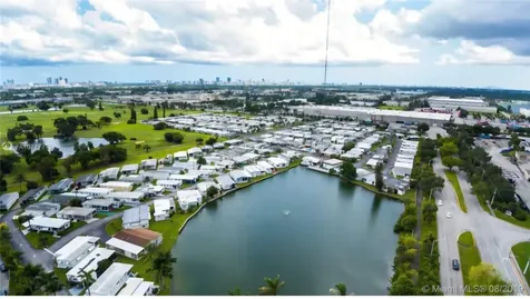 3302 Lake Street Hollywood FL 33021