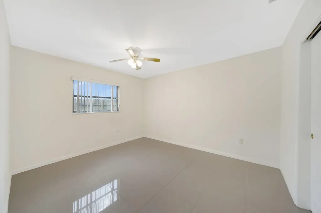2545 NW 105th Lane Sunrise FL 33322