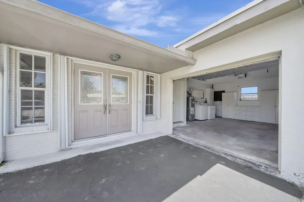 2545 NW 105th Lane Sunrise FL 33322