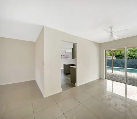 2545 NW 105th Lane Sunrise FL 33322