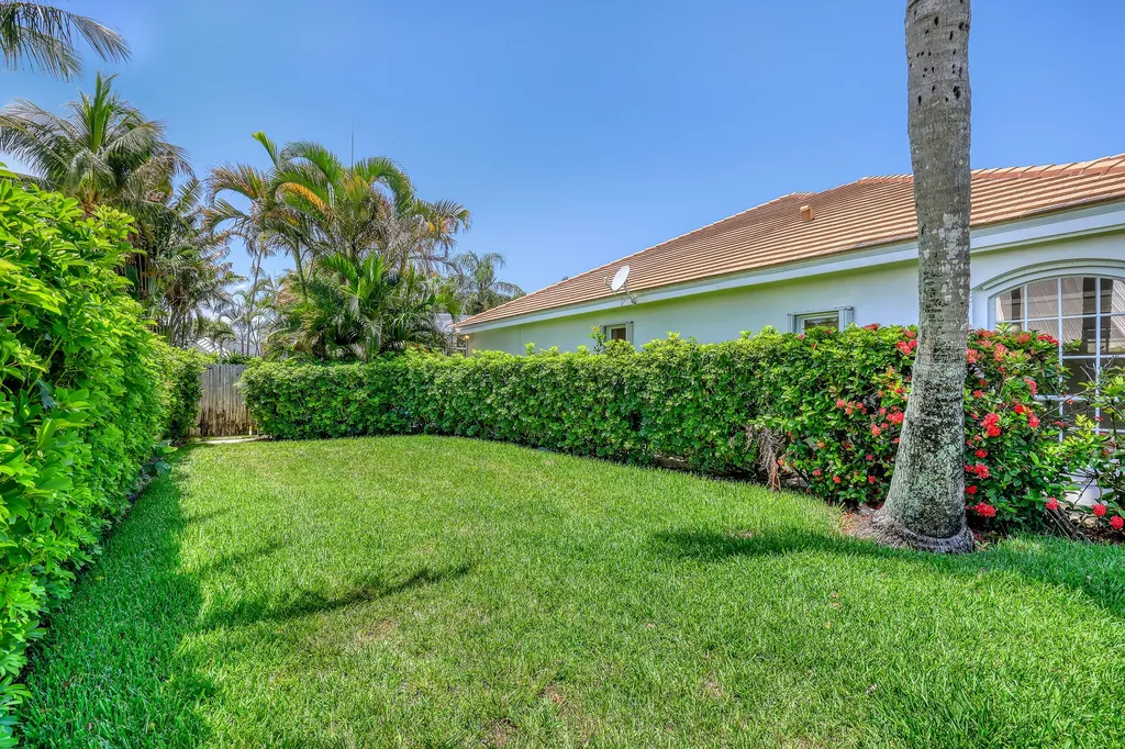 121 Olympus Way Jupiter FL 33477