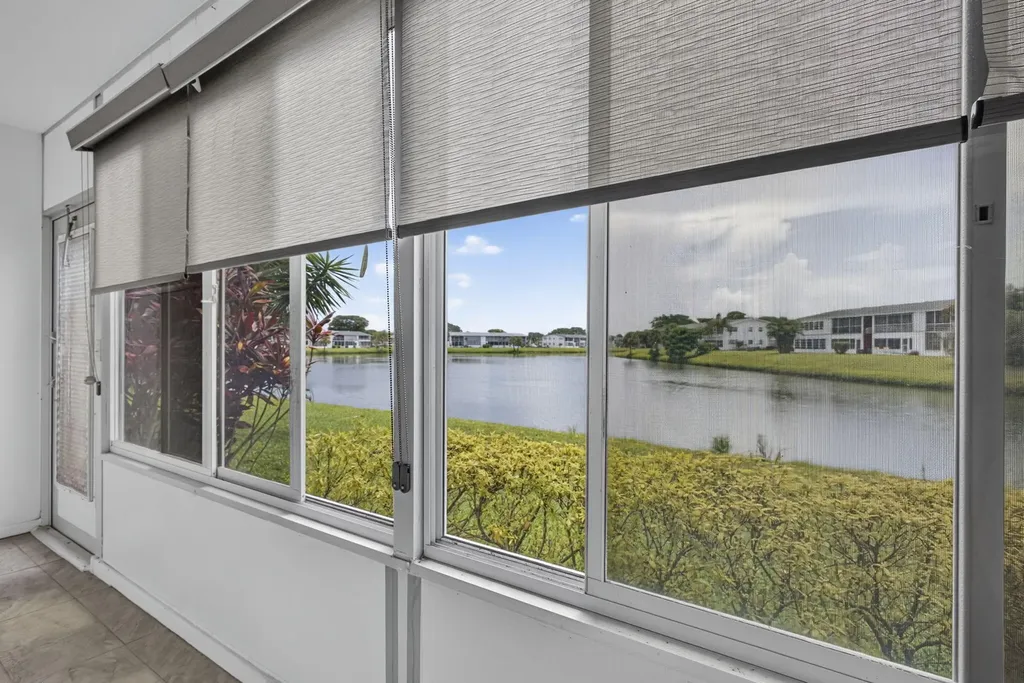 127 Chatham F West Palm Beach FL 33417