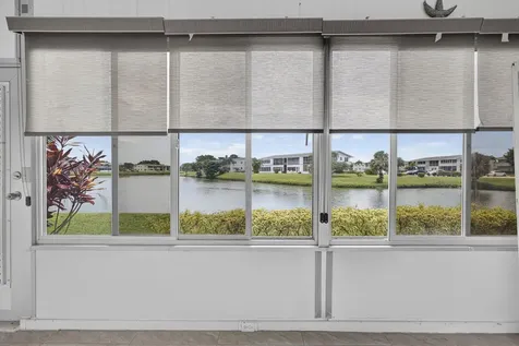 127 Chatham F West Palm Beach FL 33417