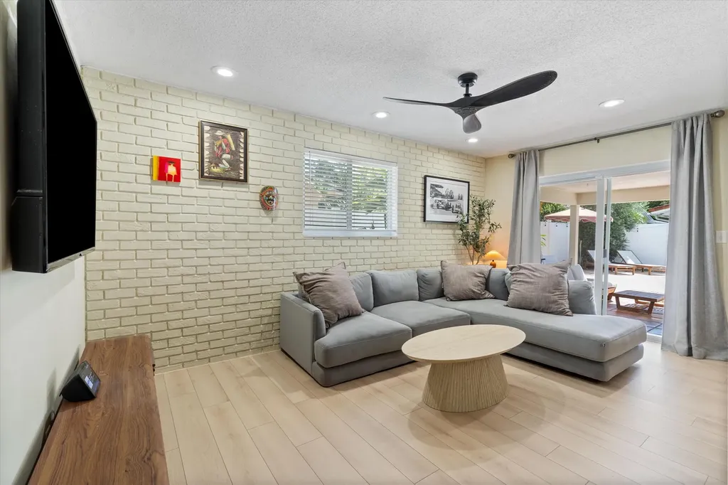 5750 NE 19th Terrace Fort Lauderdale FL 33308