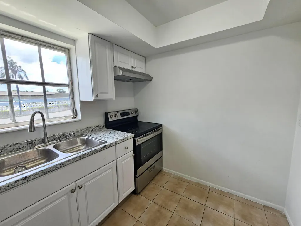 2966 Ashley Drive E West Palm Beach FL 33415