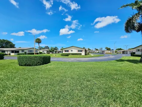 2966 Ashley Drive E West Palm Beach FL 33415