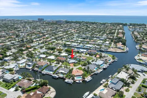 4410 NE 24th Avenue Lighthouse Point FL 33064