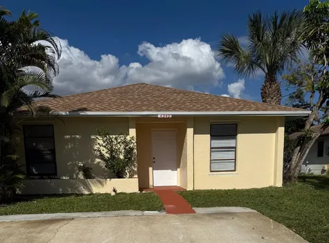 4949 Regina Court West Palm Beach FL 33415