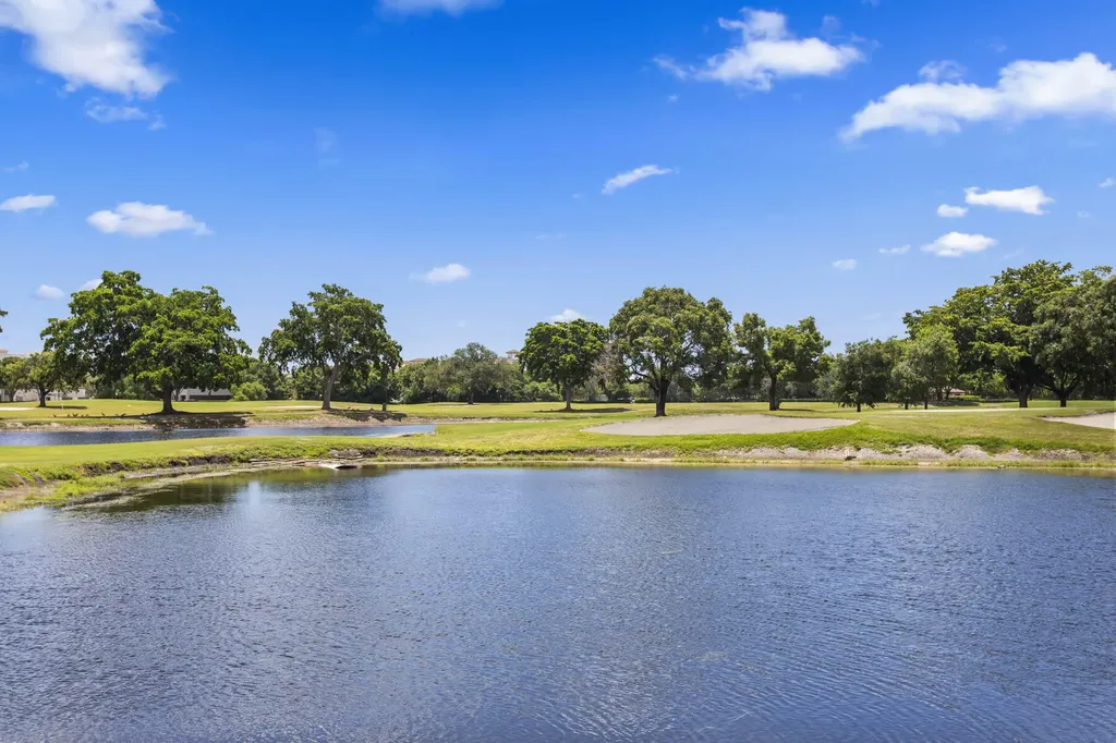 3150 W Rolling Hills Circle Davie FL 33328