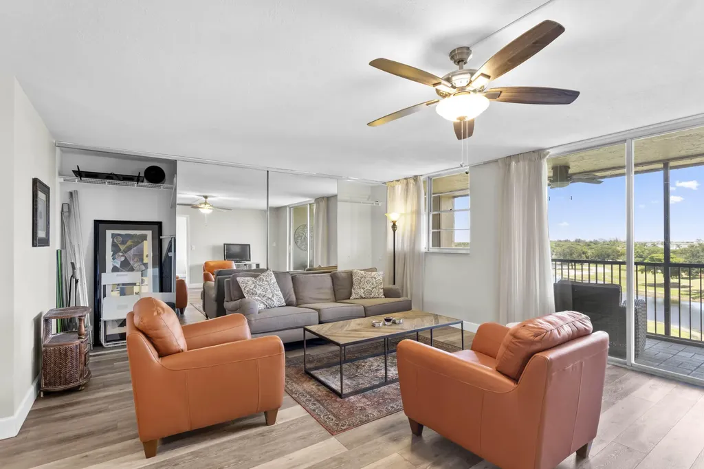 3150 W Rolling Hills Circle Davie FL 33328
