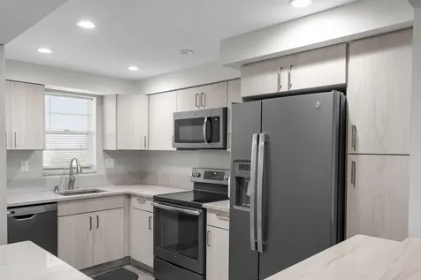 3150 W Rolling Hills Circle Davie FL 33328