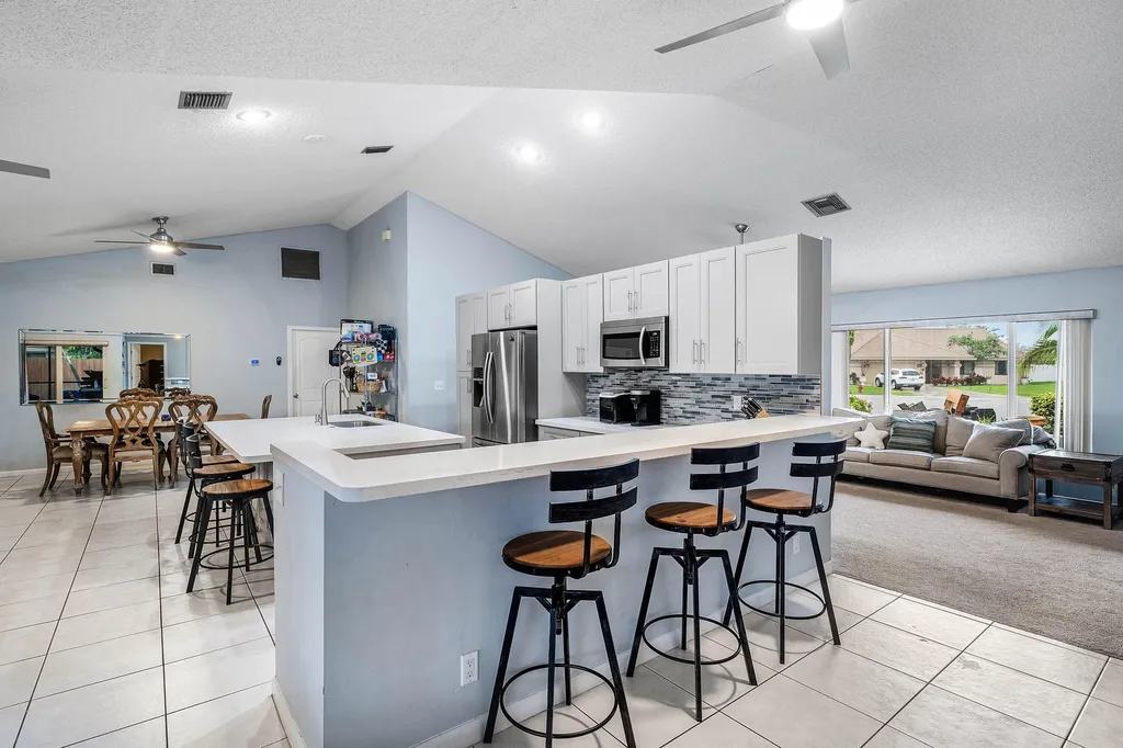 5781 Laurel Green Circle Boynton Beach FL 33437