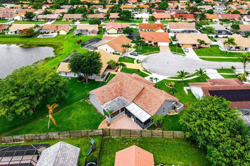 5781 Laurel Green Circle Boynton Beach FL 33437