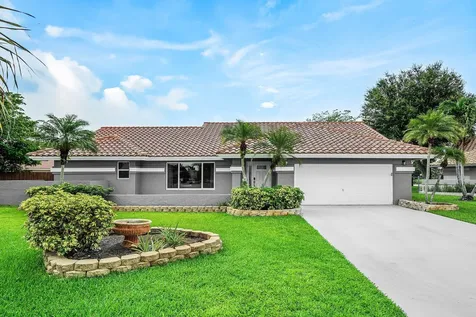 5781 Laurel Green Circle Boynton Beach FL 33437