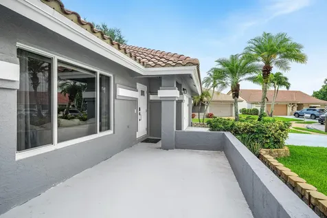 5781 Laurel Green Circle Boynton Beach FL 33437