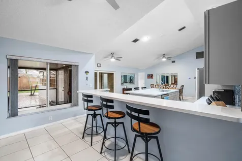 5781 Laurel Green Circle Boynton Beach FL 33437