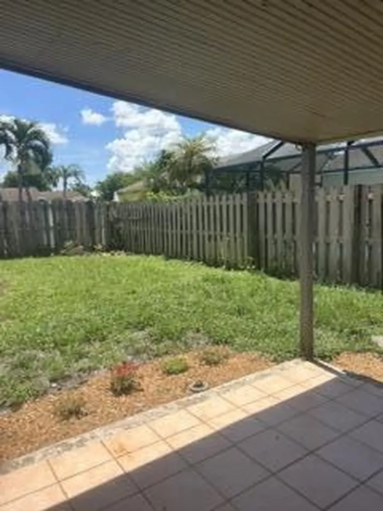 18970 Cloud Lake Circle Boca Raton FL 33496
