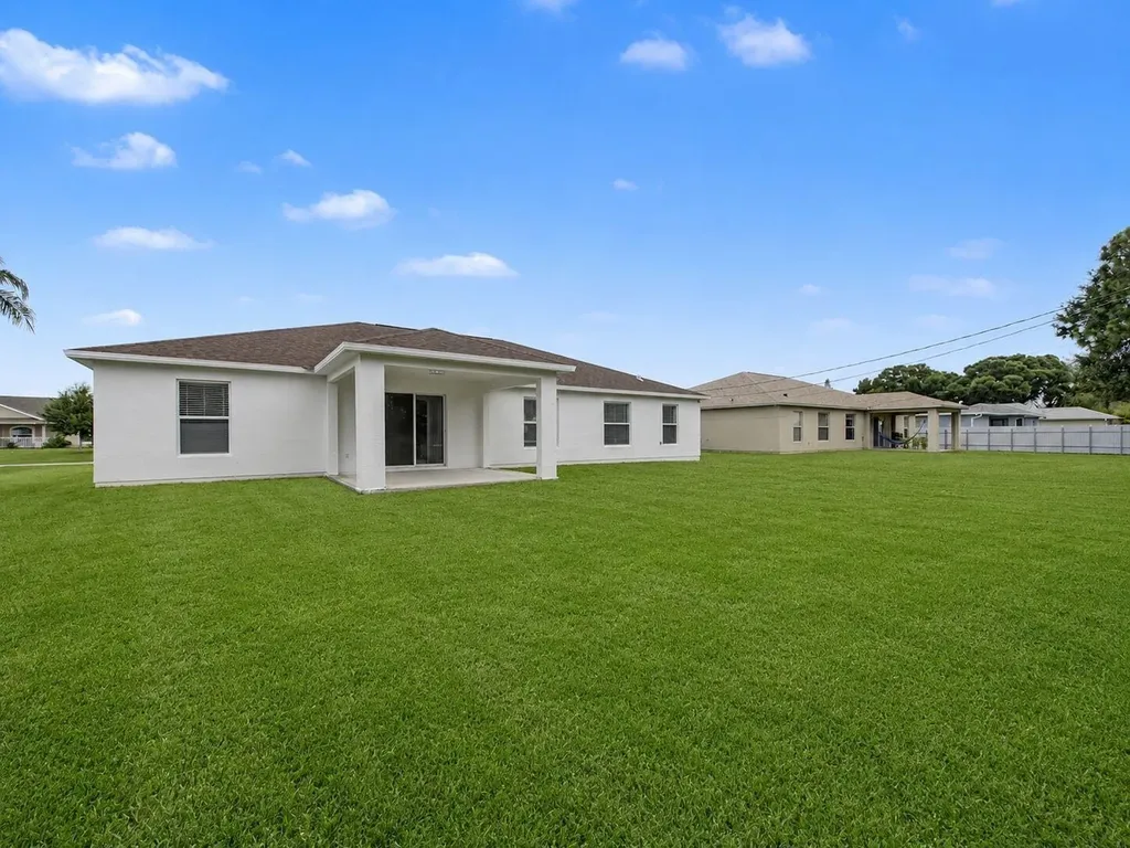 719 SW Broadview Street Port St Lucie FL 34983