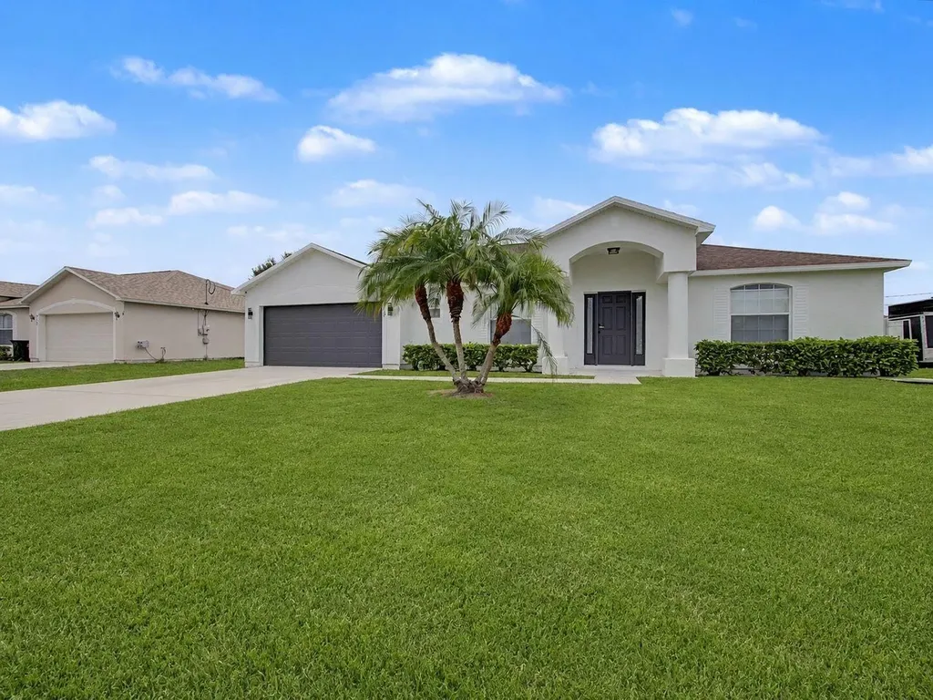 719 SW Broadview Street Port St Lucie FL 34983