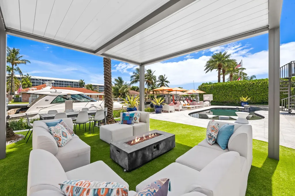 3051 NE 46th Street Fort Lauderdale FL 33308