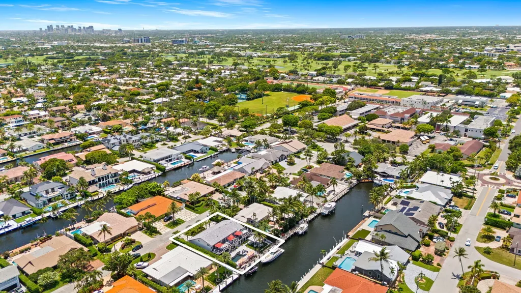 3051 NE 46th Street Fort Lauderdale FL 33308