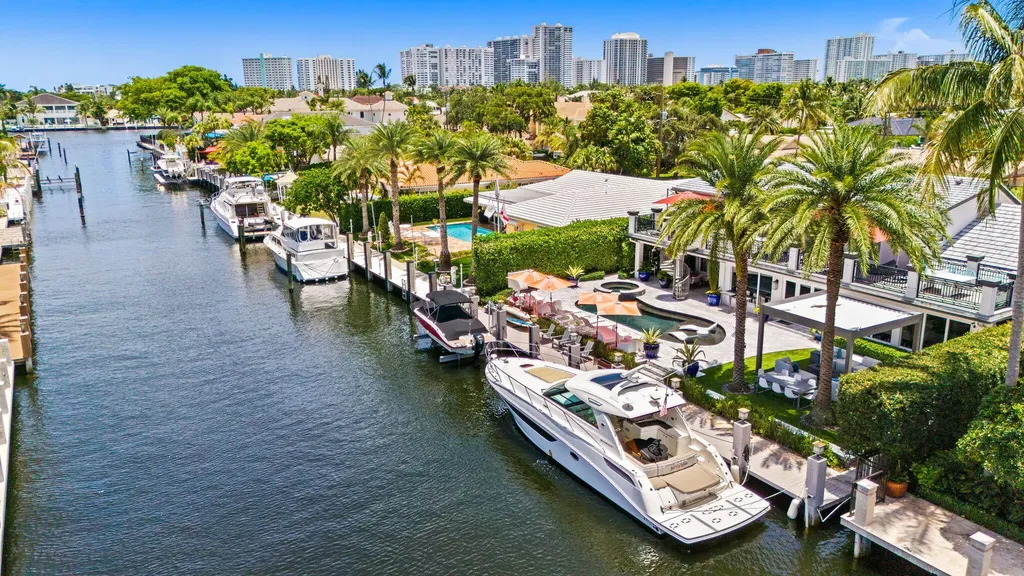 3051 NE 46th Street Fort Lauderdale FL 33308