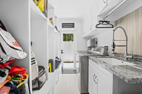 3051 NE 46th Street Fort Lauderdale FL 33308
