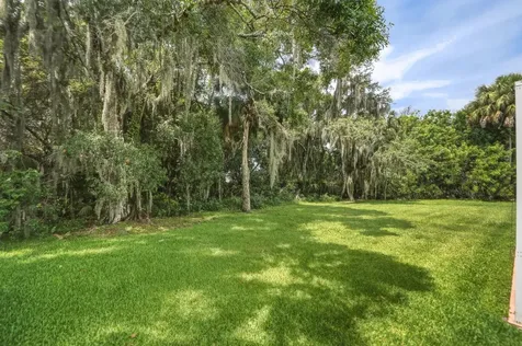 2305 Winding Creek Lane Fort Pierce FL 34981