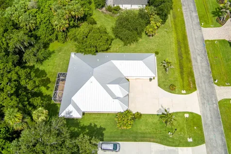 2305 Winding Creek Lane Fort Pierce FL 34981