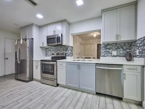 3515 NW 40th Street Lauderdale Lakes FL 33309