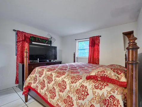 3515 NW 40th Street Lauderdale Lakes FL 33309
