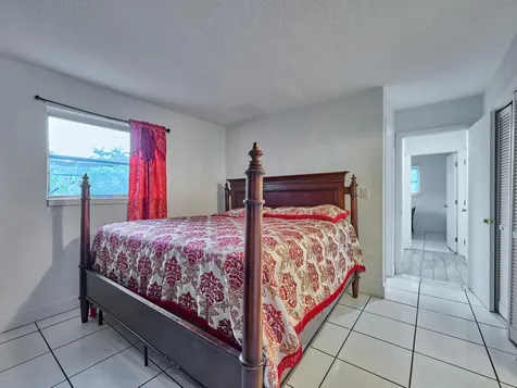 3515 NW 40th Street Lauderdale Lakes FL 33309