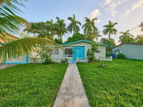 3515 NW 40th Street Lauderdale Lakes FL 33309