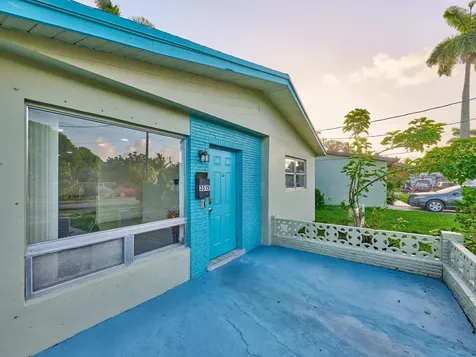 3515 NW 40th Street Lauderdale Lakes FL 33309