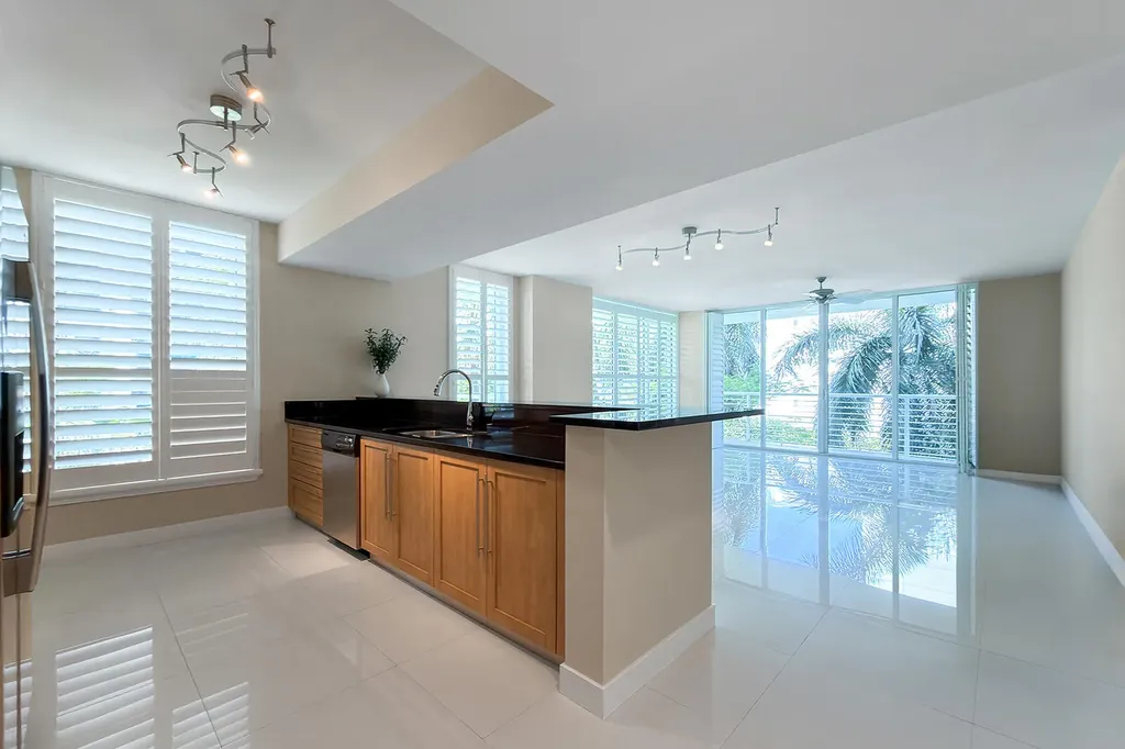 2831 N Ocean Boulevard Fort Lauderdale FL 33308