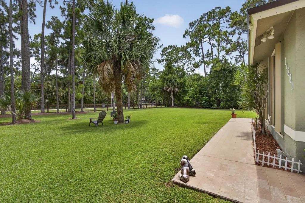 14881 68th Street N Loxahatchee FL 33470