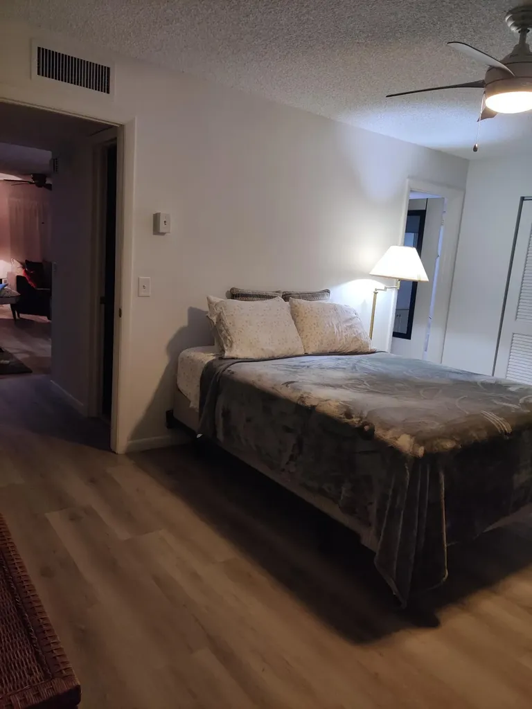 369 Burgundy H Delray Beach FL 33484